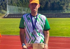 Atleta João Sousa vence prova dos 100 metros no 1.º Encontro de Tricicleta, no Luso 