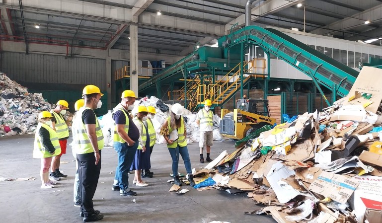 Grupo de Clientes do CACI visita Resinorte